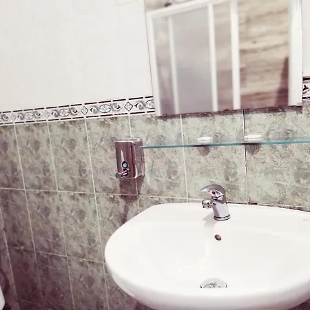 宾馆 Spanish Galleon 加的斯